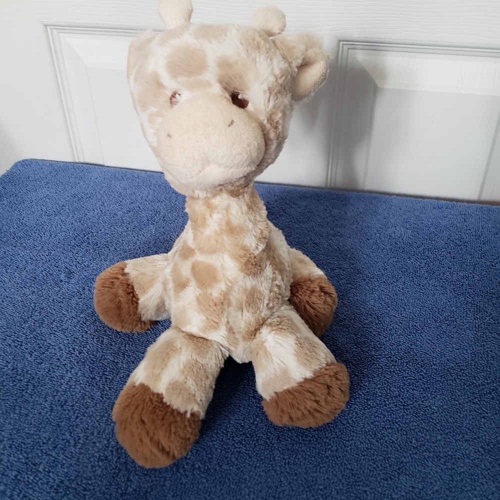 Aurora Baby Giraffe Rattle Plush Toy  7''